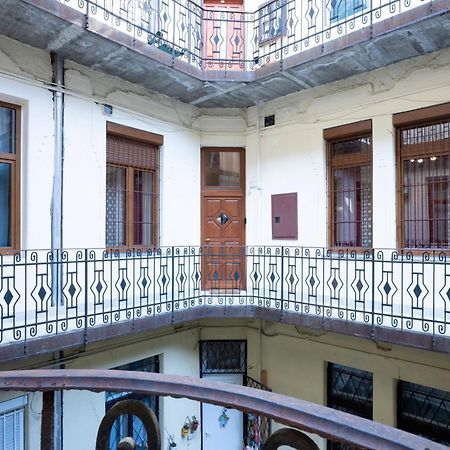 Apartment Mozsar Будапеща Екстериор снимка
