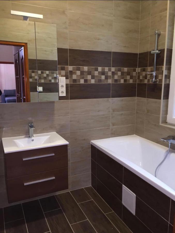 Apartment Mozsar Будапеща Екстериор снимка