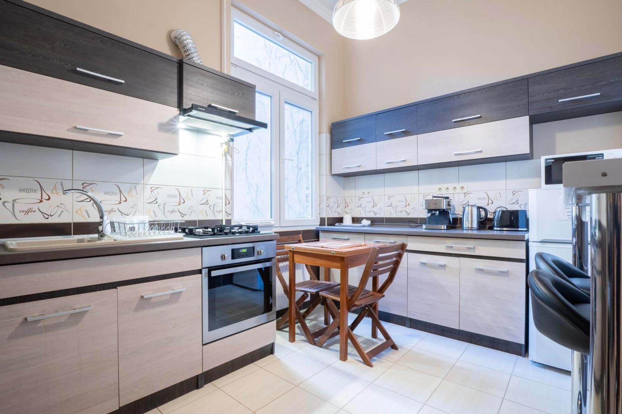 Apartment Mozsar Будапеща Екстериор снимка