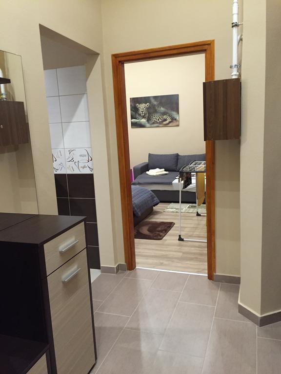 Apartment Mozsar Будапеща Екстериор снимка